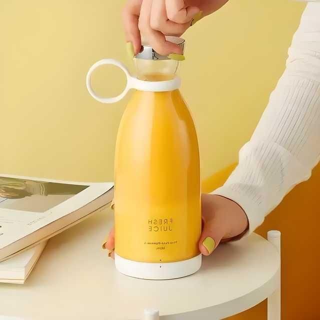 Electric Portable Mini Juicer Bottle – USB Rechargeable Smoothie Blender for Home & Travel